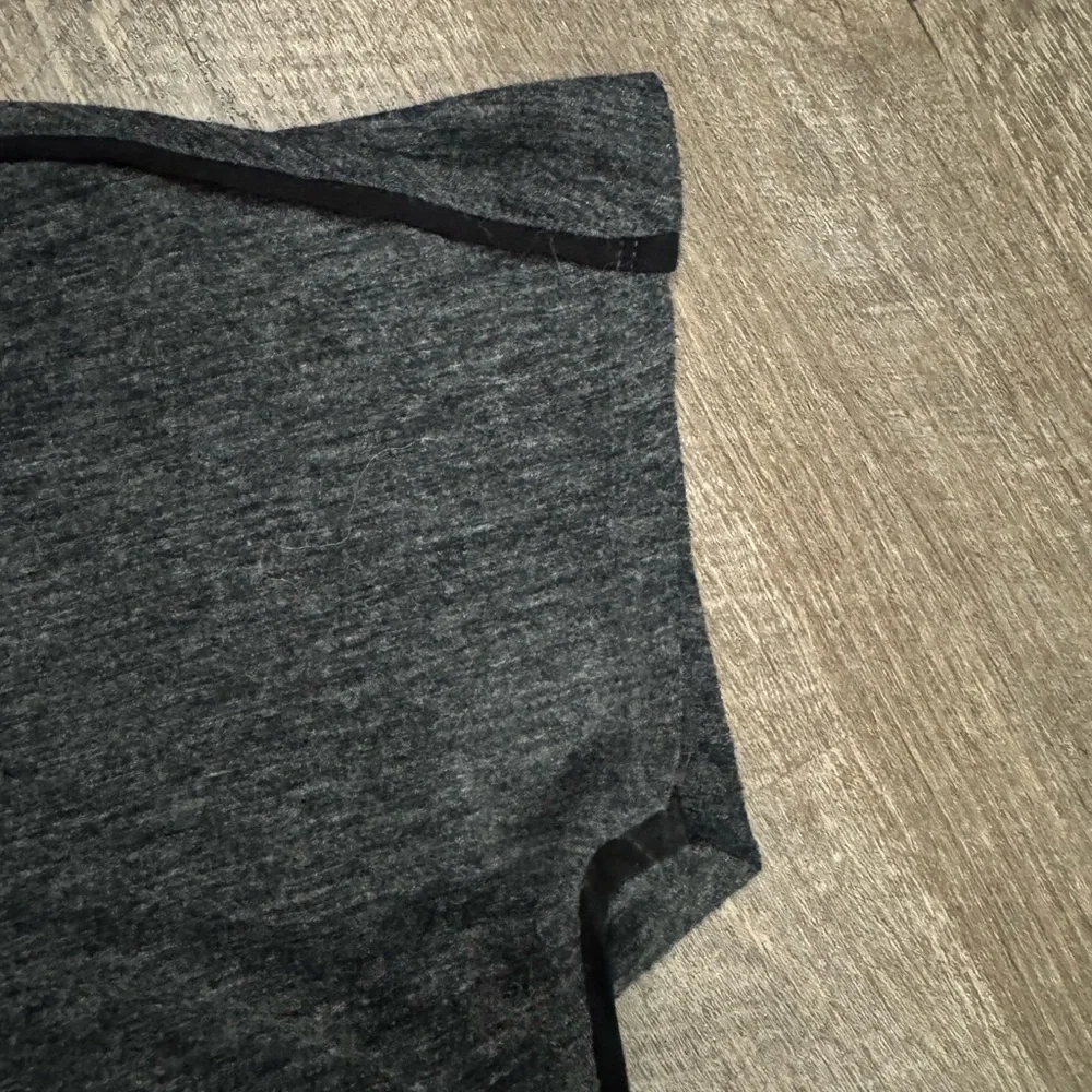 Kenneth Cole New York super soft